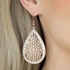 Fleur de Fantasy  Rose Gold Earrings